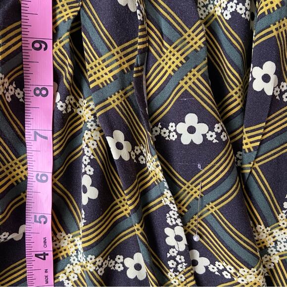 Urban Outfitters Geometric Skirt - Picture 7 of 7